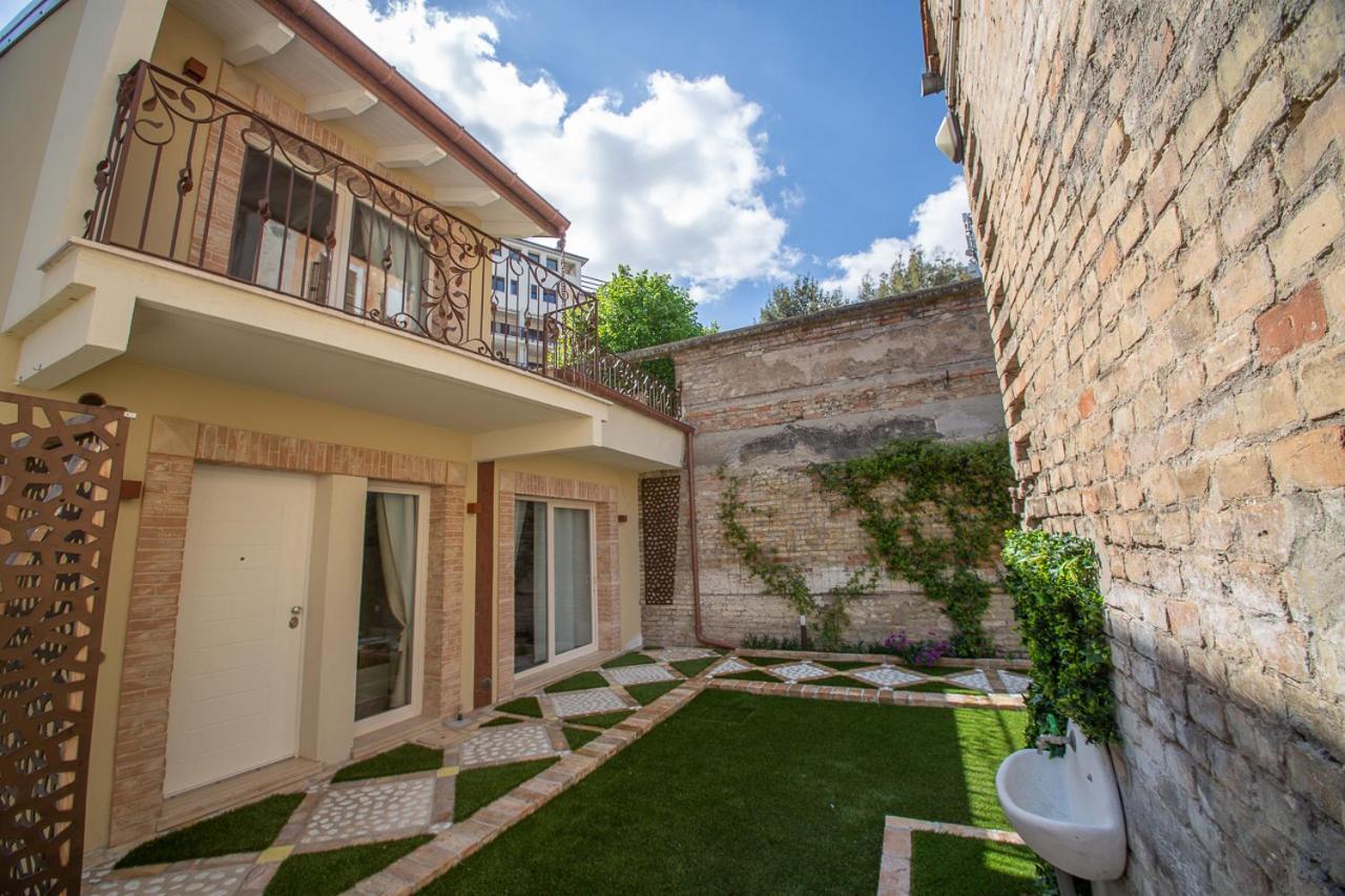 B&B Le Casette Кьети Экстерьер фото